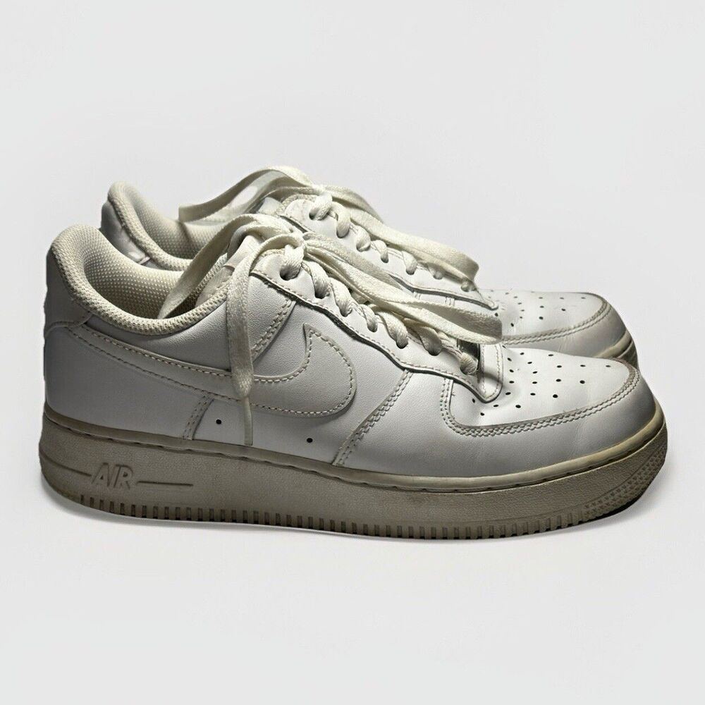 Nike Air Force 1 One ‘07 Low Top White Women Size 7.5 White Casual Sneakers